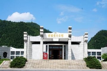大將軍陶瓷紀念彭德懷誕辰120周年公益慈善活動(dòng)即將開(kāi)啟！
(圖3)